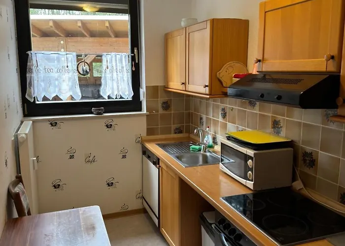 An Der Skipiste 800 Meter Bis Moeppis Huette Winterberg