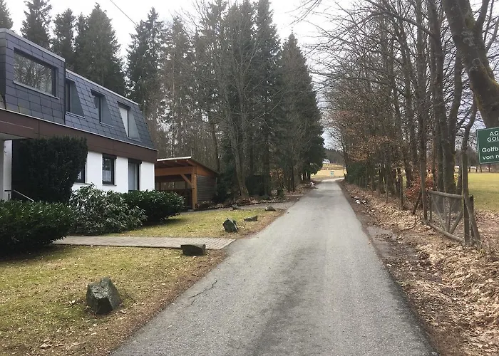 An Der Skipiste 800 Meter Bis Moeppis Huette *